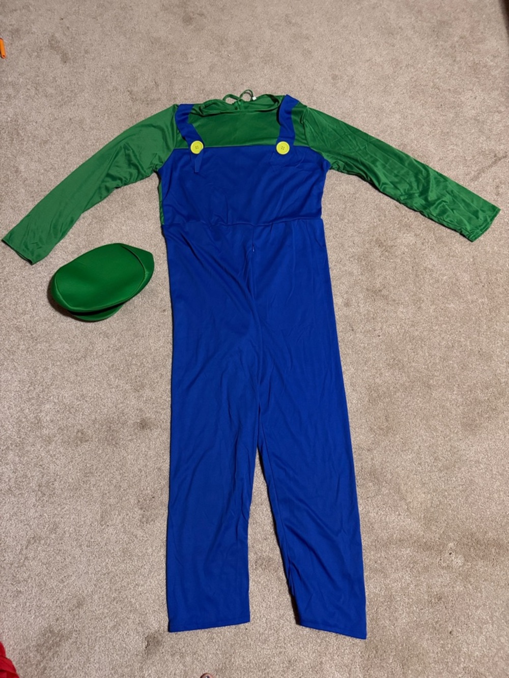 Men’s large Luigi Jumpsuit Costume with Matching Green Hat